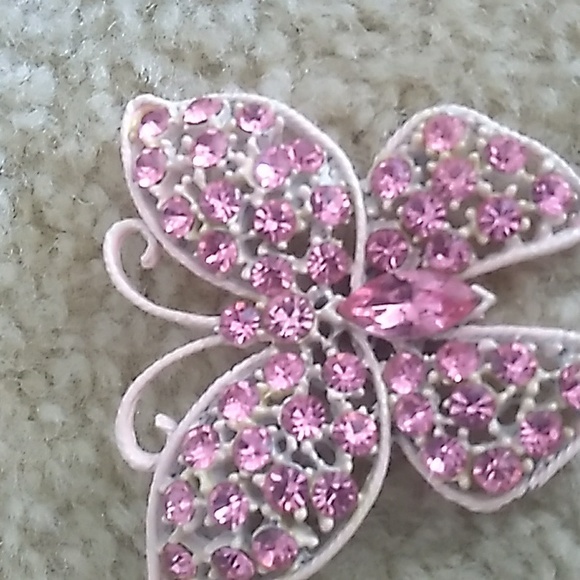 A SET OF 3 VINTAGE BUTTERFLY BROOCHES IN EXCELLENT CONDITIONS. SB.31 - Picture 3 of 5